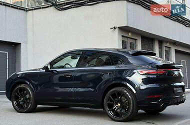 Внедорожник / Кроссовер Porsche Cayenne Coupe 2023 в 