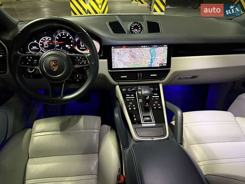 Внедорожник / Кроссовер Porsche Cayenne Coupe 2019 в Киеве