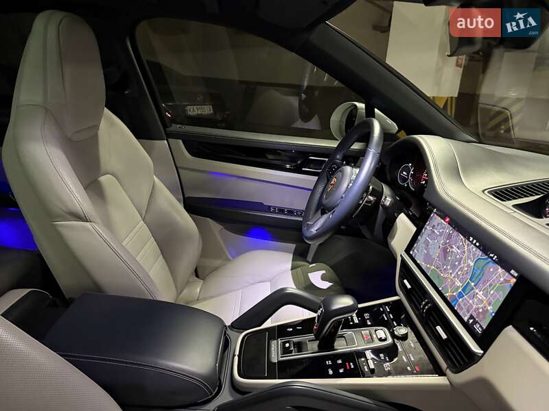 Внедорожник / Кроссовер Porsche Cayenne Coupe 2019 в Киеве