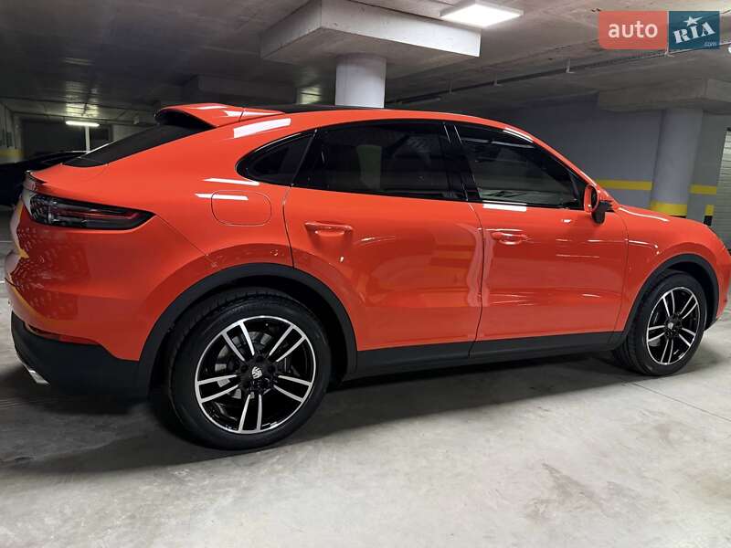 Позашляховик / Кросовер Porsche Cayenne Coupe 2020 в Києві