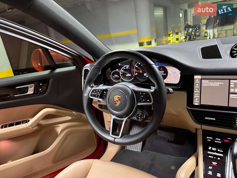Позашляховик / Кросовер Porsche Cayenne Coupe 2020 в Києві
