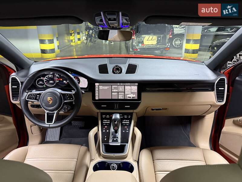 Позашляховик / Кросовер Porsche Cayenne Coupe 2020 в Києві