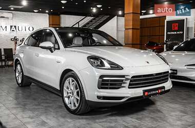 Внедорожник / Кроссовер Porsche Cayenne Coupe 2023 в 