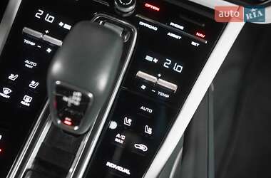 Внедорожник / Кроссовер Porsche Cayenne Coupe 2023 в 
