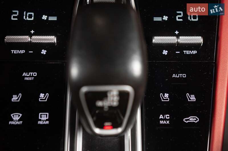 Позашляховик / Кросовер Porsche Cayenne Coupe 2021 в Одесі фото 10 Позашляховик / Кросовер Porsche Cayenne Coupe 2021 в Одесі