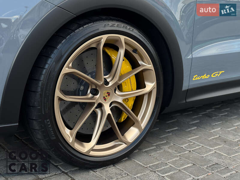 Внедорожник / Кроссовер Porsche Cayenne Coupe 2023 в Одессе