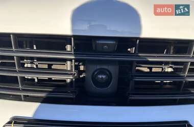 Внедорожник / Кроссовер Porsche Cayenne Coupe 2019 в 