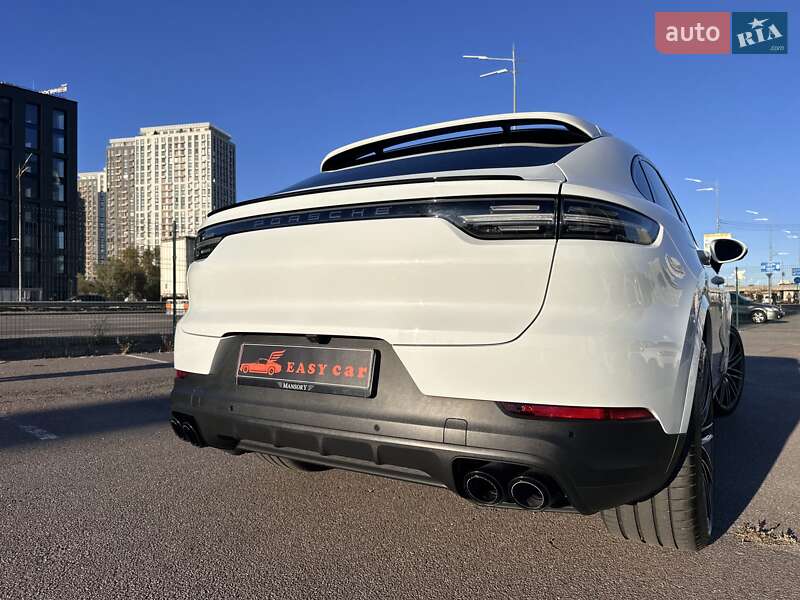 Внедорожник / Кроссовер Porsche Cayenne Coupe 2019 в Киеве