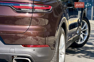 Внедорожник / Кроссовер Porsche Cayenne Coupe 2019 в 