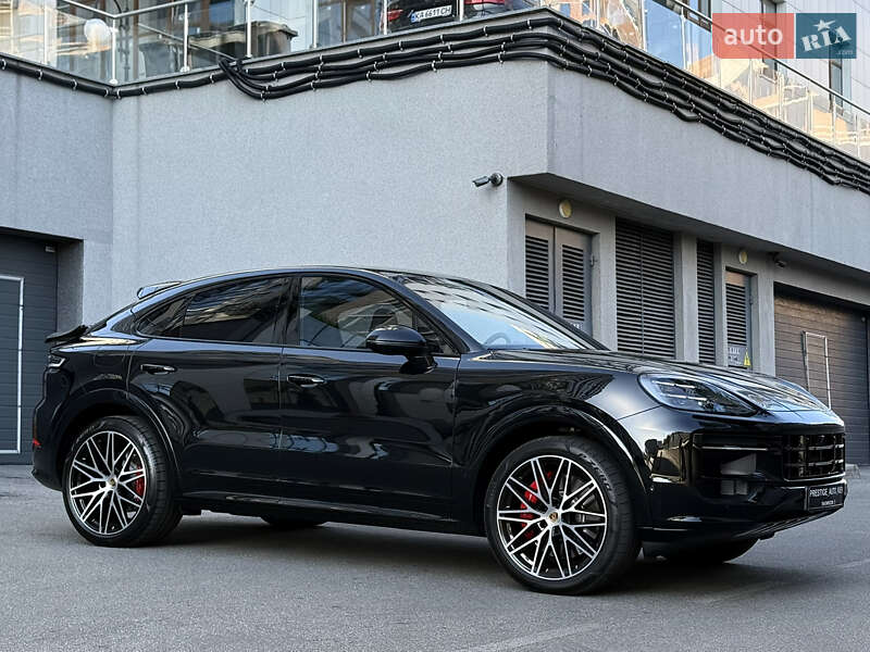 Позашляховик / Кросовер Porsche Cayenne Coupe 2024 в Києві