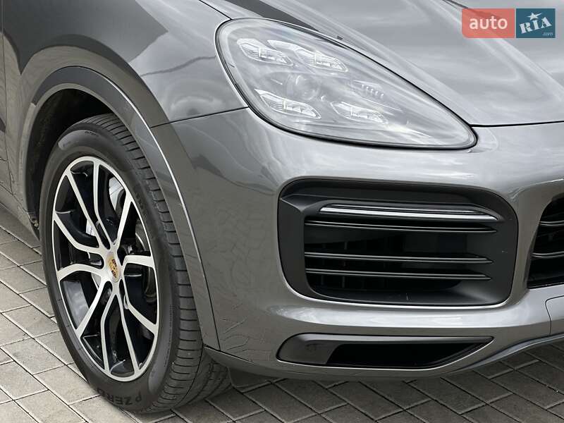 Внедорожник / Кроссовер Porsche Cayenne Coupe 2020 в Мукачево