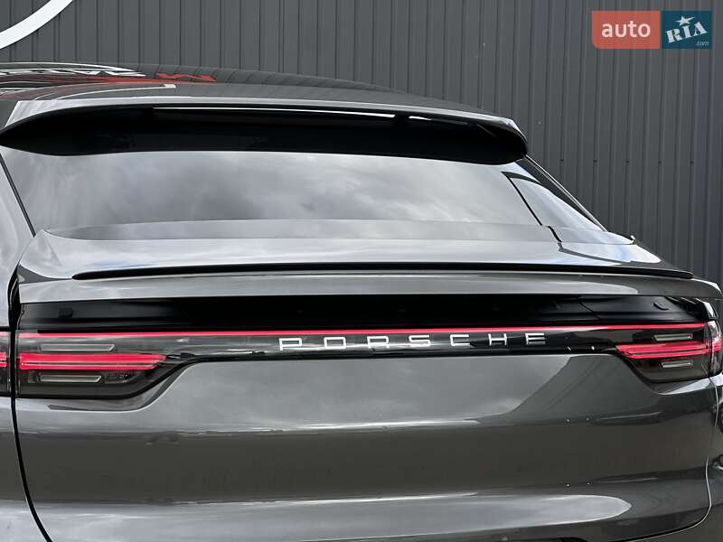 Внедорожник / Кроссовер Porsche Cayenne Coupe 2020 в Мукачево