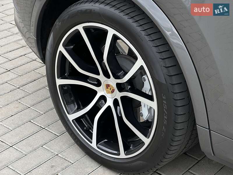 Внедорожник / Кроссовер Porsche Cayenne Coupe 2020 в Мукачево