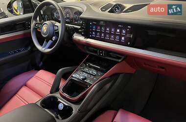Внедорожник / Кроссовер Porsche Cayenne Coupe 2024 в 