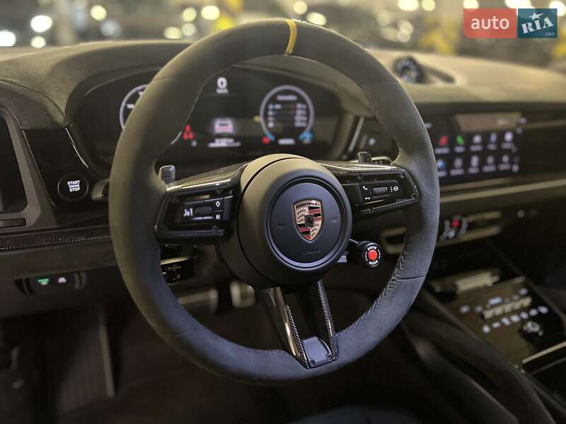 Внедорожник / Кроссовер Porsche Cayenne Coupe 2024 в Киеве