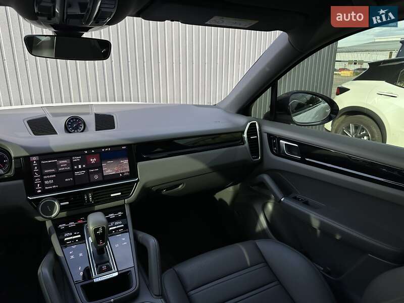 Позашляховик / Кросовер Porsche Cayenne Coupe 2020 в Мукачевому фото 37 Позашляховик / Кросовер Porsche Cayenne Coupe 2020 в Мукачевому