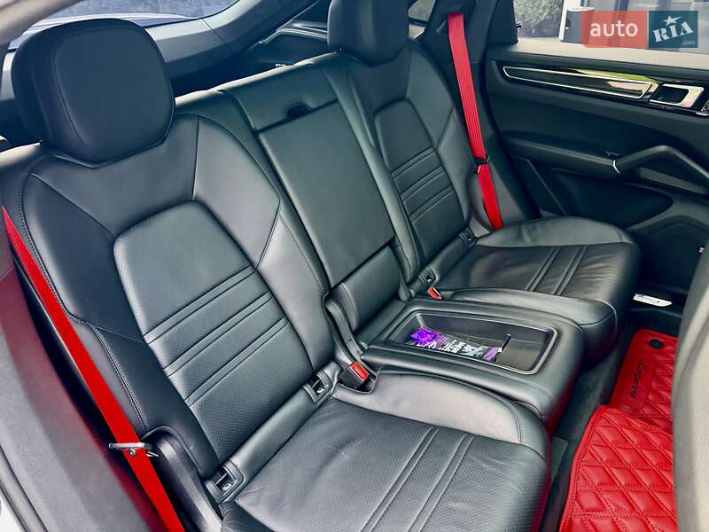 Позашляховик / Кросовер Porsche Cayenne Coupe 2019 в Львові фото 21 Позашляховик / Кросовер Porsche Cayenne Coupe 2019 в Львові