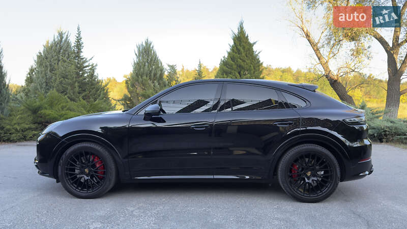 Позашляховик / Кросовер Porsche Cayenne Coupe 2022 в Новомосковську