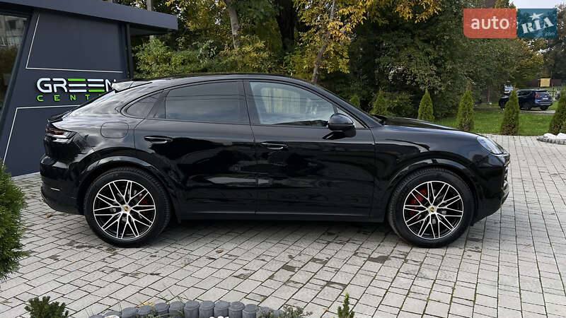 Позашляховик / Кросовер Porsche Cayenne Coupe 2023 в Львові