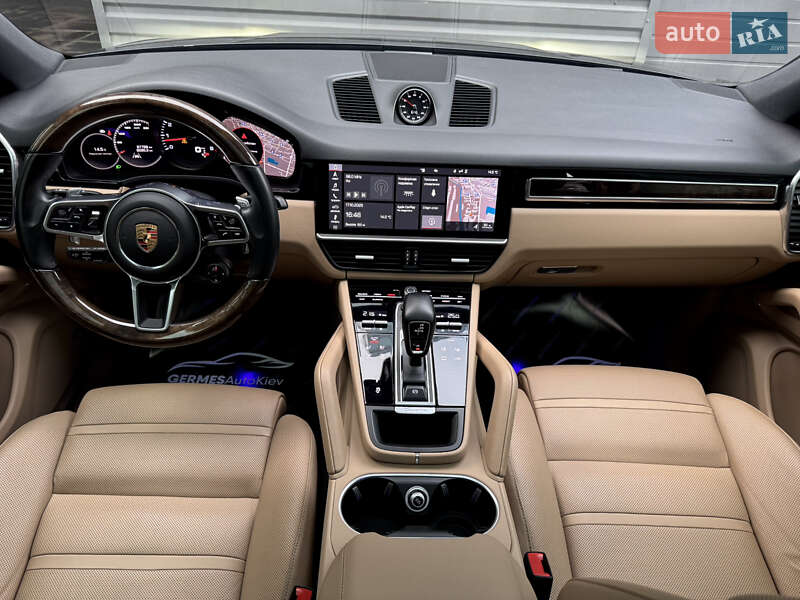 Позашляховик / Кросовер Porsche Cayenne Coupe 2019 в Києві