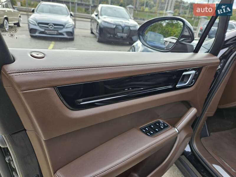 Позашляховик / Кросовер Porsche Cayenne Coupe 2020 в Києві фото 22 Позашляховик / Кросовер Porsche Cayenne Coupe 2020 в Києві