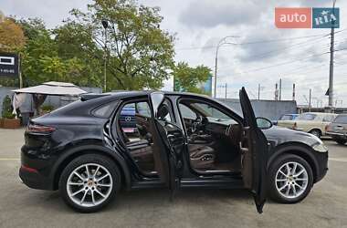 Внедорожник / Кроссовер Porsche Cayenne Coupe 2020 в  фото 34 Внедорожник / Кроссовер Porsche Cayenne Coupe 2020 в