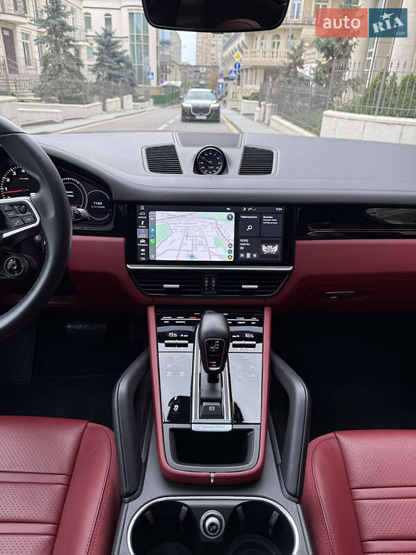Внедорожник / Кроссовер Porsche Cayenne Coupe 2020 в Киеве