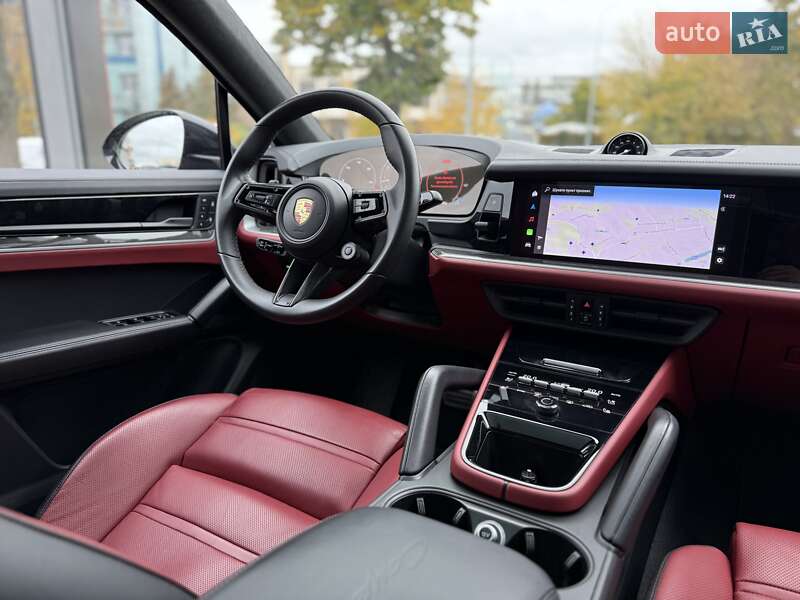 Позашляховик / Кросовер Porsche Cayenne Coupe 2024 в Києві фото 15 Позашляховик / Кросовер Porsche Cayenne Coupe 2024 в Києві