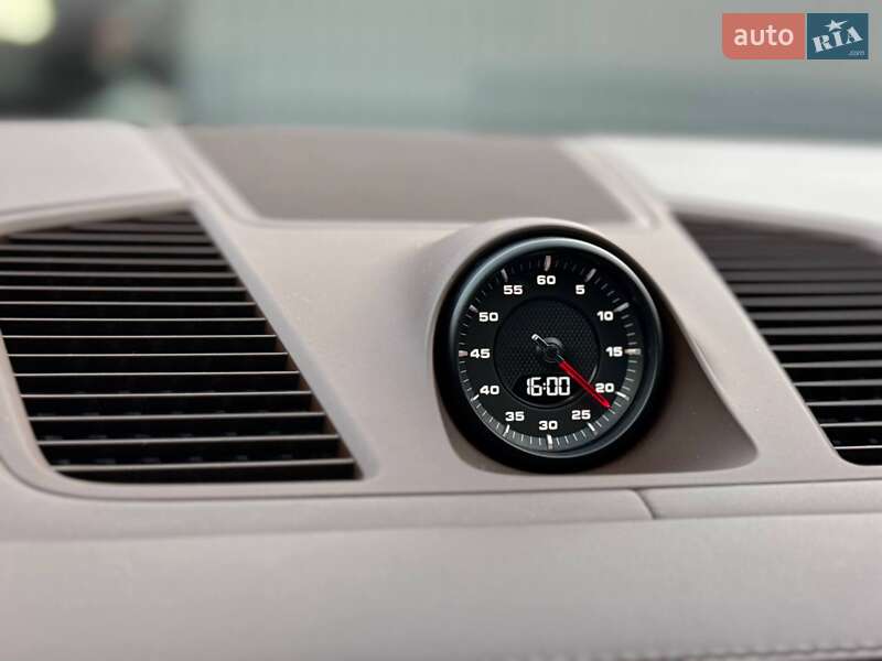 Позашляховик / Кросовер Porsche Cayenne Coupe 2019 в Києві