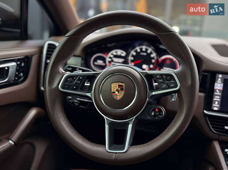 Позашляховик / Кросовер Porsche Cayenne Coupe 2019 в Києві