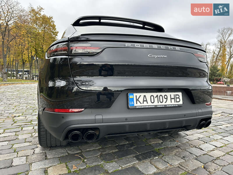 Позашляховик / Кросовер Porsche Cayenne Coupe 2021 в Києві