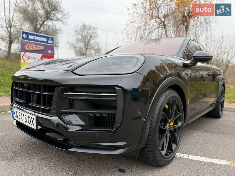 Внедорожник / Кроссовер Porsche Cayenne Coupe 2023 в Киеве фото 17 Внедорожник / Кроссовер Porsche Cayenne Coupe 2023 в Киеве