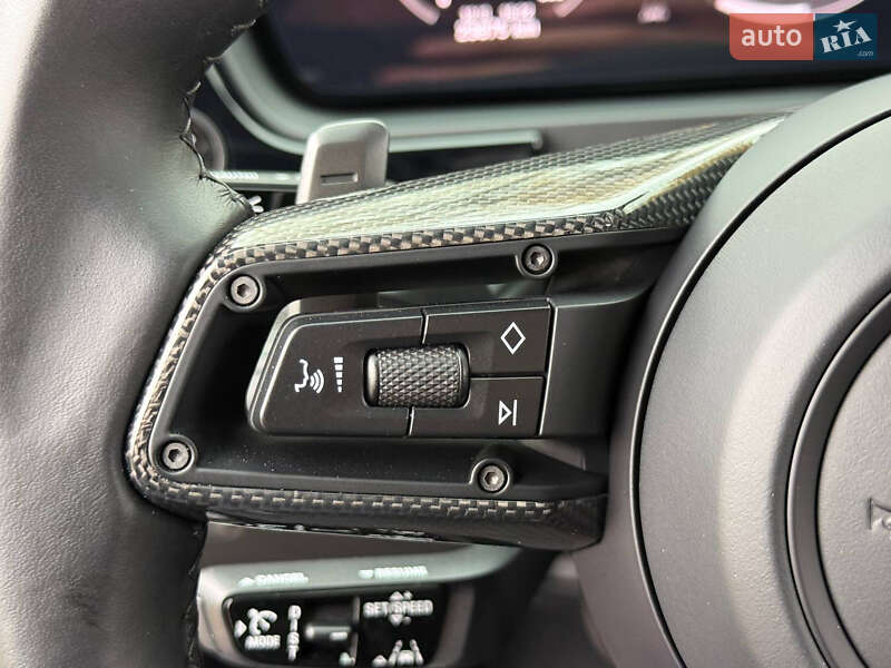 Внедорожник / Кроссовер Porsche Cayenne Coupe 2023 в Киеве фото 105 Внедорожник / Кроссовер Porsche Cayenne Coupe 2023 в Киеве