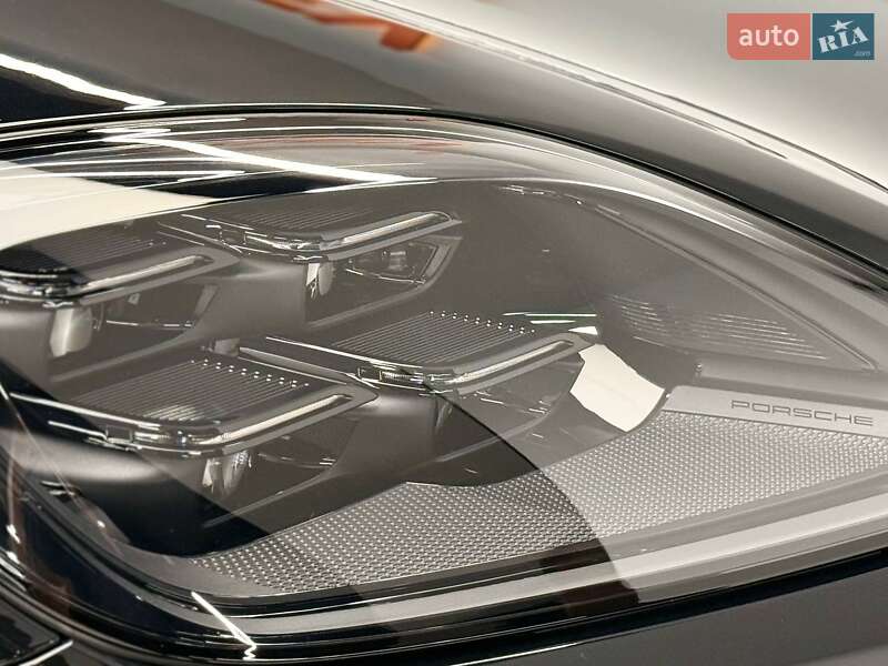Внедорожник / Кроссовер Porsche Cayenne Coupe 2025 в Киеве