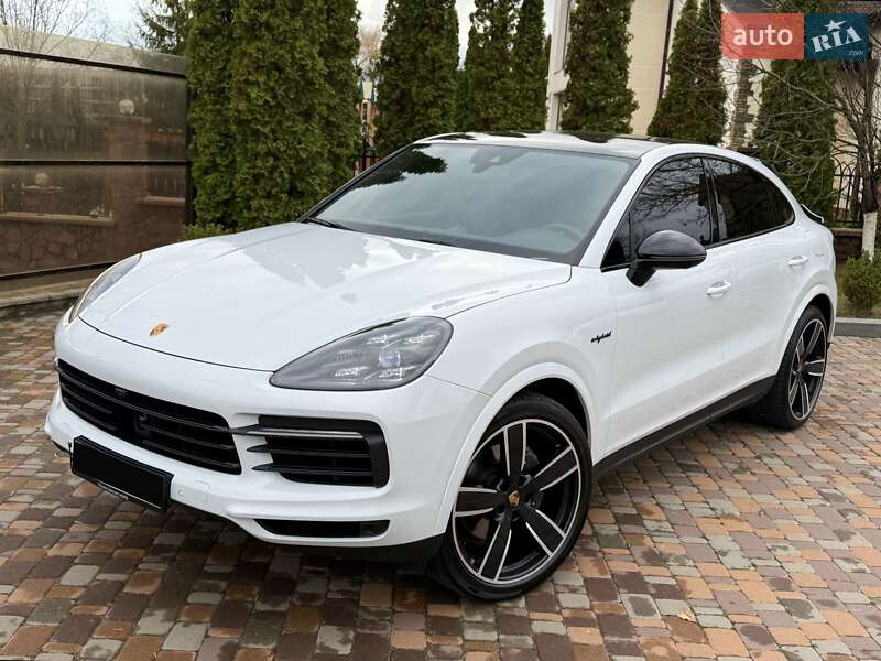 Позашляховик / Кросовер Porsche Cayenne Coupe 2022 в Києві