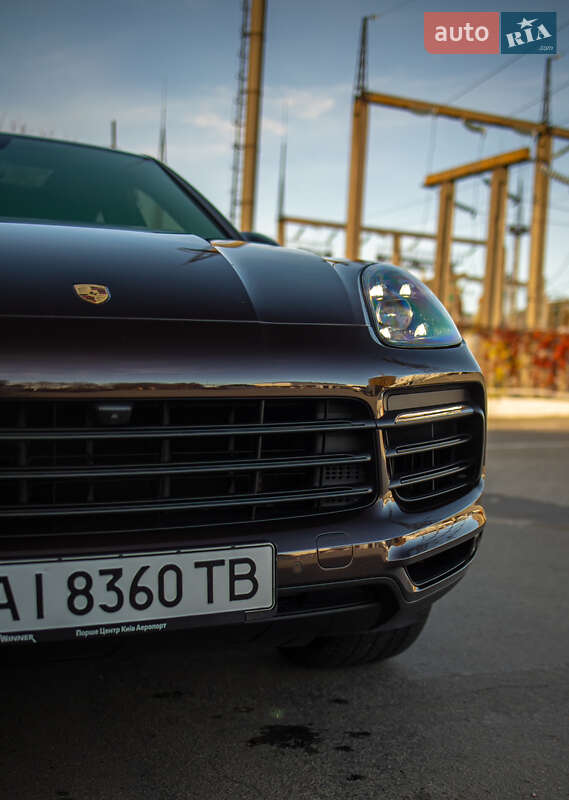 Позашляховик / Кросовер Porsche Cayenne Coupe 2019 в Чернівцях