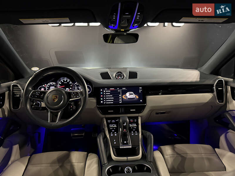 Позашляховик / Кросовер Porsche Cayenne Coupe 2021 в Одесі