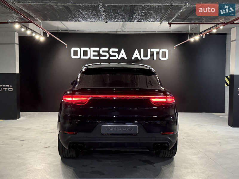 Позашляховик / Кросовер Porsche Cayenne Coupe 2021 в Одесі