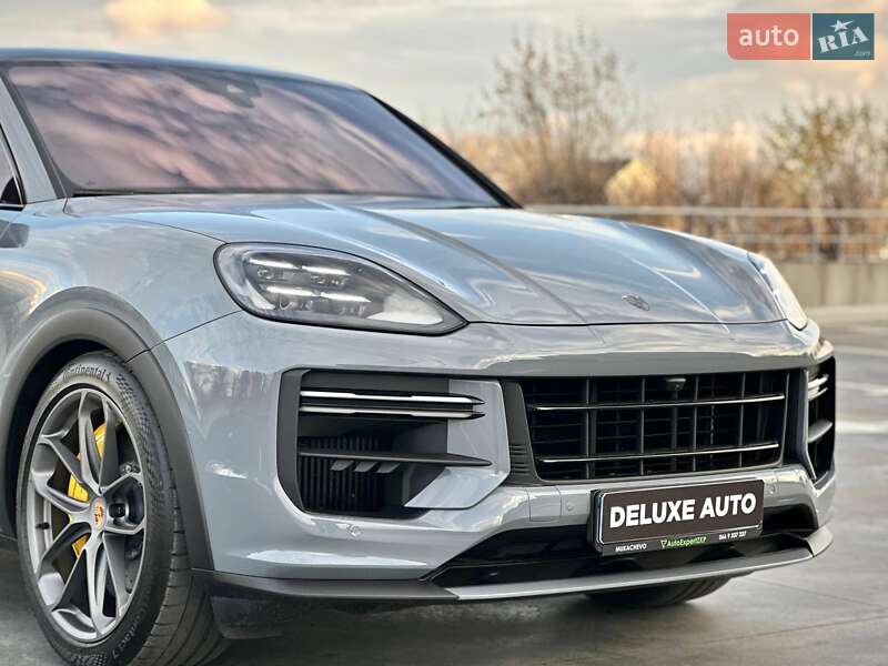 Внедорожник / Кроссовер Porsche Cayenne Coupe 2023 в Киеве фото 25 Внедорожник / Кроссовер Porsche Cayenne Coupe 2023 в Киеве