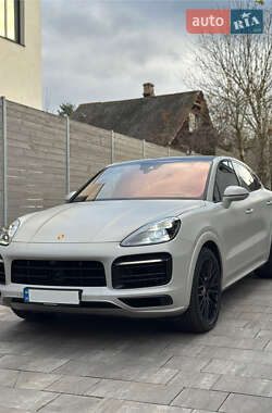 Внедорожник / Кроссовер Porsche Cayenne Coupe 2022 в Киеве