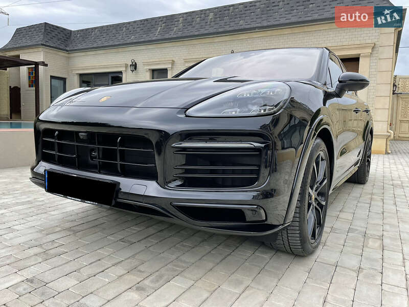 Позашляховик / Кросовер Porsche Cayenne Coupe 2020 в Києві