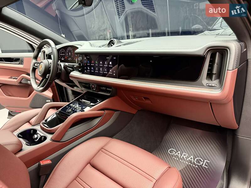 Внедорожник / Кроссовер Porsche Cayenne Coupe 2025 в Киеве фото 59 Внедорожник / Кроссовер Porsche Cayenne Coupe 2025 в Киеве