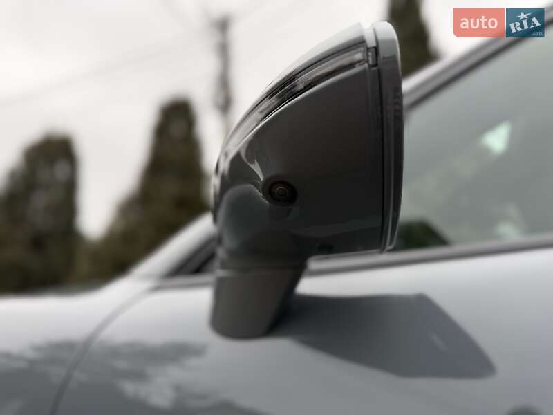 Внедорожник / Кроссовер Porsche Cayenne Coupe 2024 в Киеве фото 28 Внедорожник / Кроссовер Porsche Cayenne Coupe 2024 в Киеве