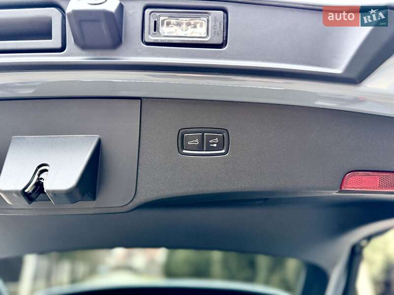 Внедорожник / Кроссовер Porsche Cayenne Coupe 2024 в Киеве фото 66 Внедорожник / Кроссовер Porsche Cayenne Coupe 2024 в Киеве