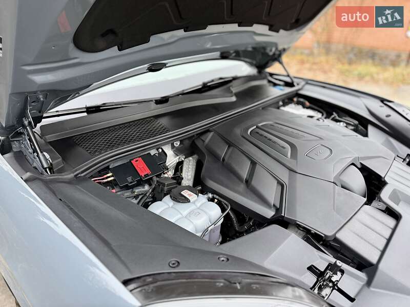 Внедорожник / Кроссовер Porsche Cayenne Coupe 2024 в Киеве фото 93 Внедорожник / Кроссовер Porsche Cayenne Coupe 2024 в Киеве