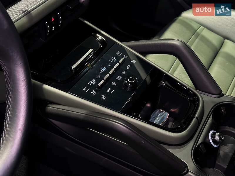Внедорожник / Кроссовер Porsche Cayenne Coupe 2023 в Одессе фото 24 Внедорожник / Кроссовер Porsche Cayenne Coupe 2023 в Одессе