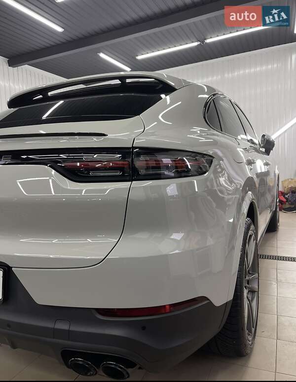 Внедорожник / Кроссовер Porsche Cayenne Coupe 2023 в Киеве