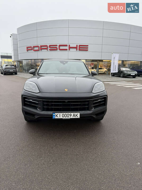 Porsche Cayenne Coupe 2023