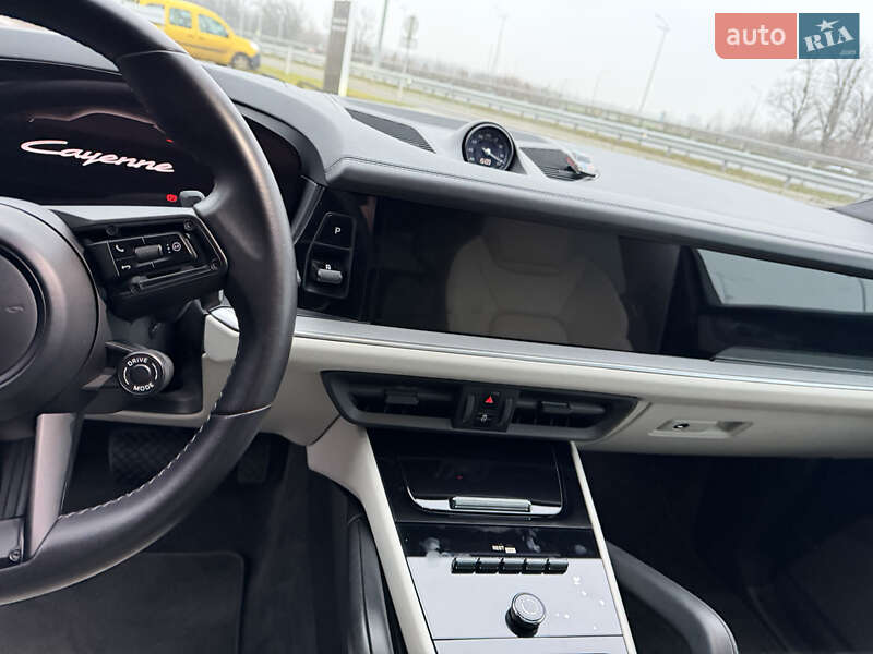 Внедорожник / Кроссовер Porsche Cayenne Coupe 2023 в Буче