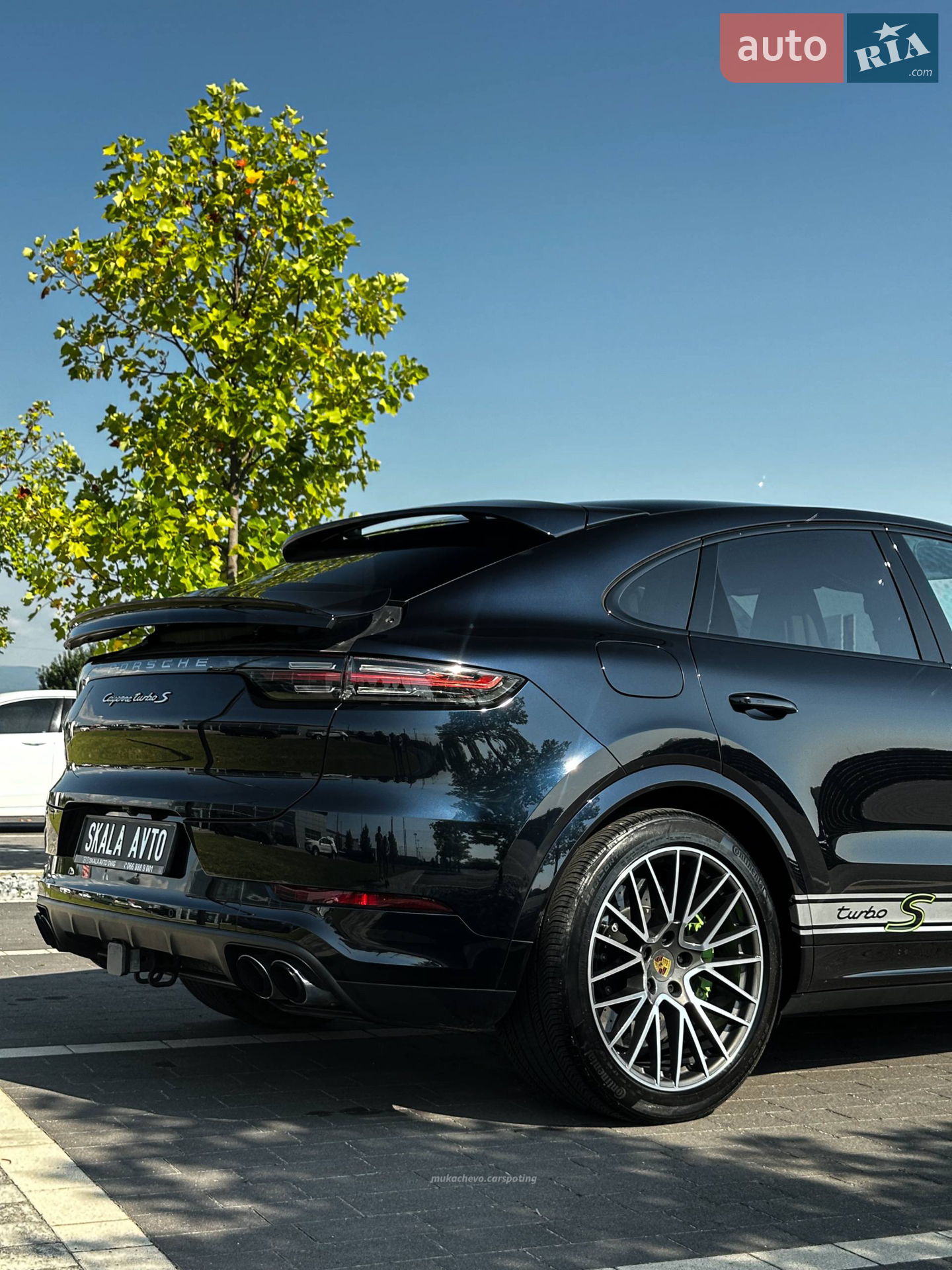2021 Porsche Cayenne Coupe - мініатюра 4